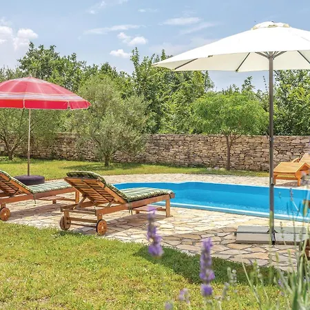 Σπίτι διακοπών Cozy In Sibenik With Sauna Puljane