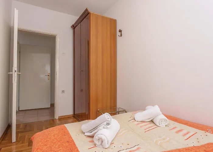 Amazing Home In Sibenik Holiday home