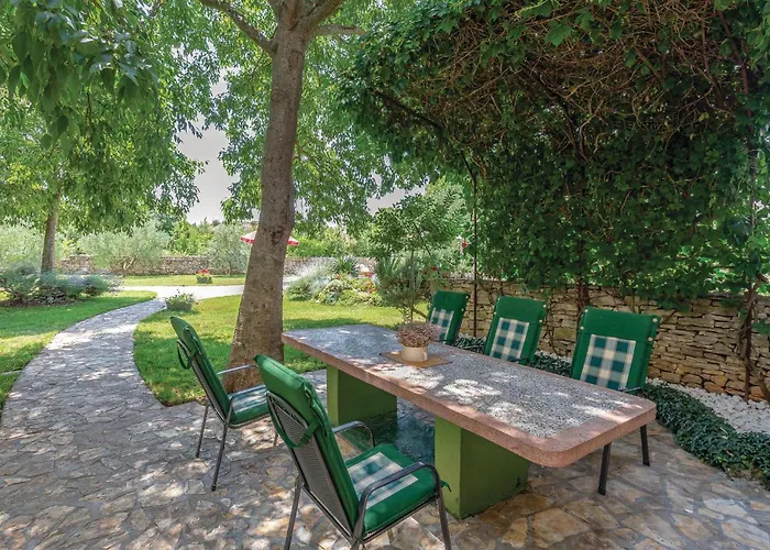 Holiday home Amazing Home In Sibenik Puljane