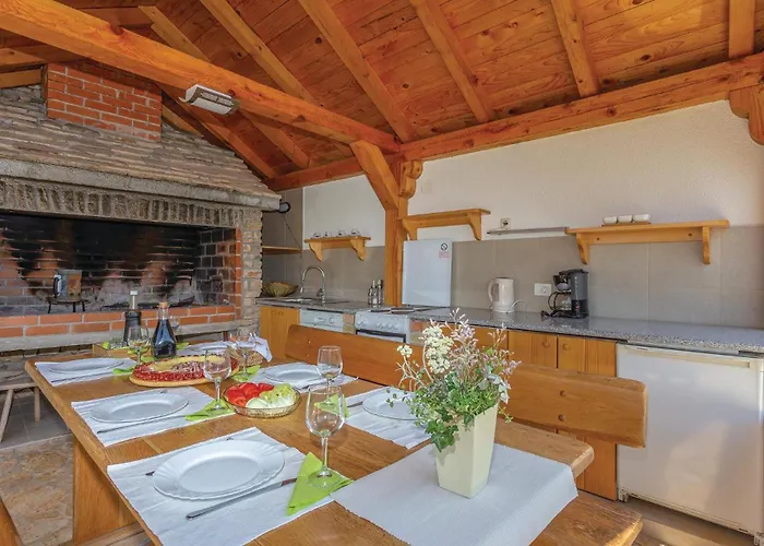 Amazing Home In Sibenik *