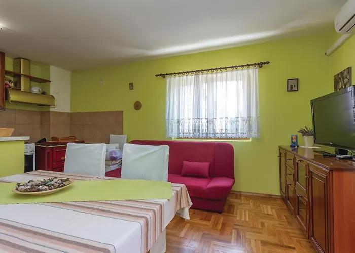 Amazing Home In Sibenik