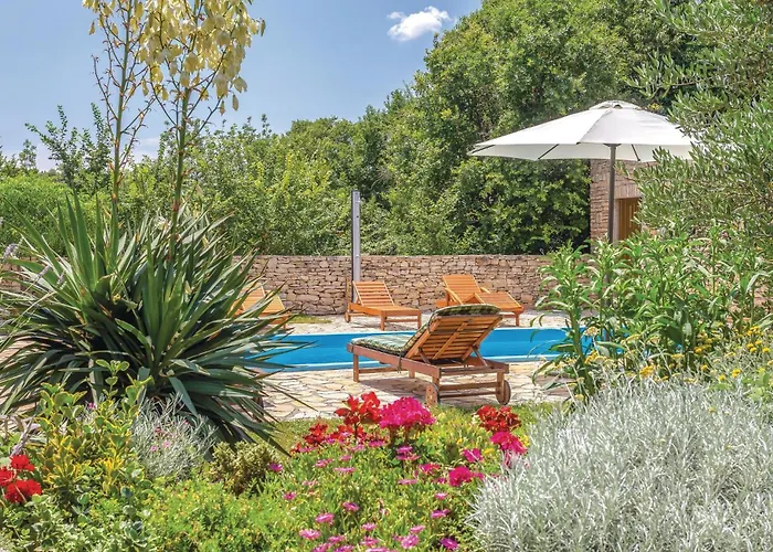 Amazing Home In Sibenik Holiday home