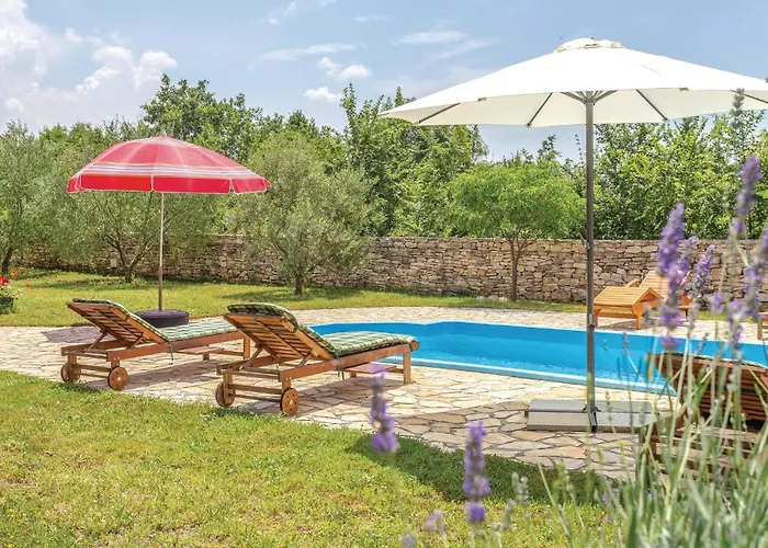 Holiday home Amazing Home In Sibenik Puljane